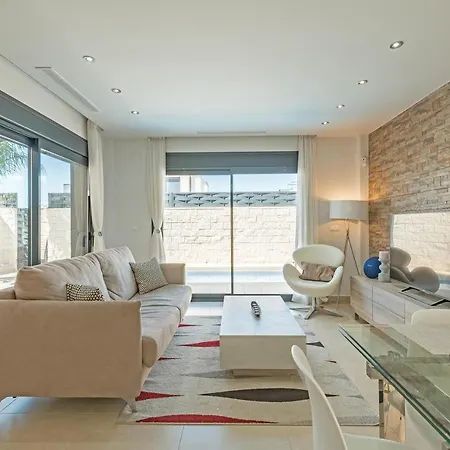 Luxury Three Bedroom * Rojales
